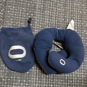 Navy Travel Neck Pillow with Carry Pouch